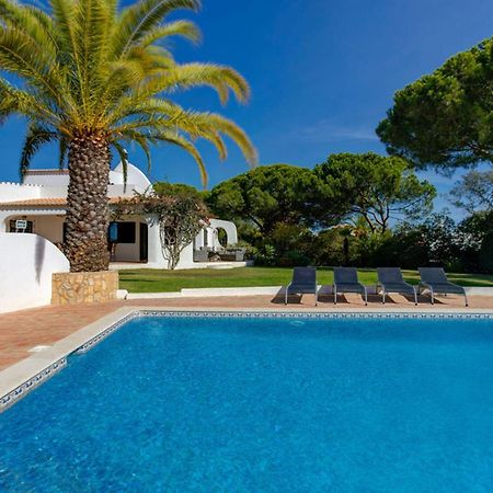 Villa Barlavento - Stunning 4-Bedroom Villa With Tennis Court Карвоейру Екстер'єр фото