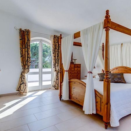 Villa Barlavento - Stunning 4-Bedroom Villa With Tennis Court Карвоейру Екстер'єр фото